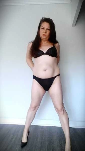 Thumbnail of Jenna Saffire’s photo gallery